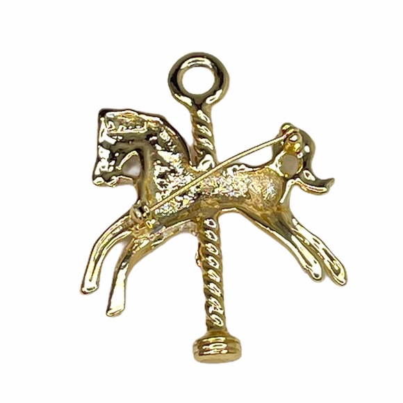 AJC Carousel Horse Brooch, Vintage, Gold Tone - Picture 3 of 3
